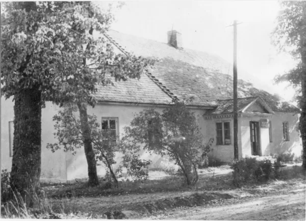 Viena no pirmajām Spāres - Doles 1.pakāpes pamatskolas fotogrāfijām 